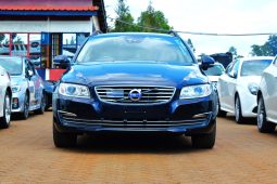 
										Volvo V70 T4 full									