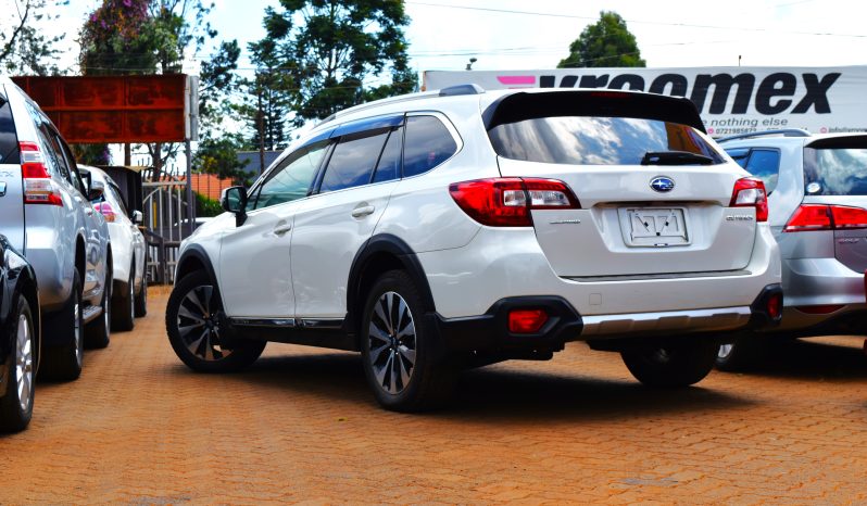 
								Subaru Outback 2016 full									